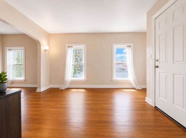 Building Photo - 274 Chenango St