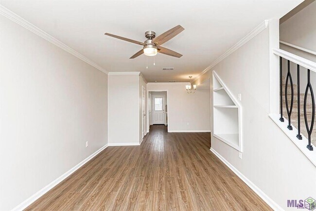 Building Photo - 9506 Jefferson Hwy