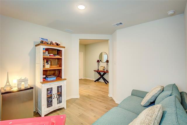 Building Photo - 2320 Peregrine Wy