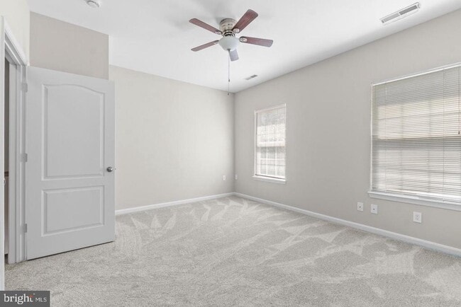 Building Photo - 519 Ensemble Ct