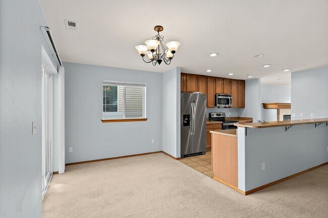Building Photo - 3130 Hoffman Hill Blvd