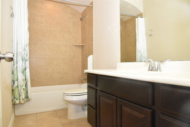 Building Photo - 13806 Wixford Trail