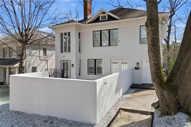 Building Photo - 395 8th St NE