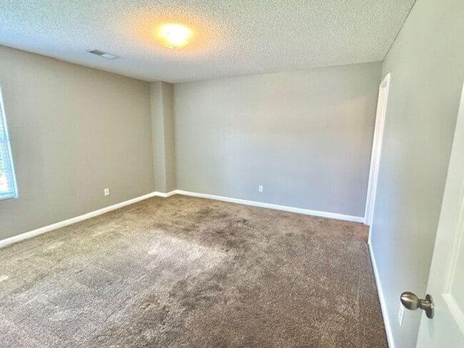 Building Photo - Cordova 3 Bedroom 2.5 Bath Home Houston Le...