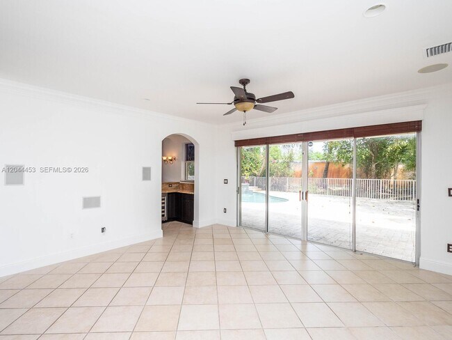 Building Photo - 351 SW 184th Terrace
