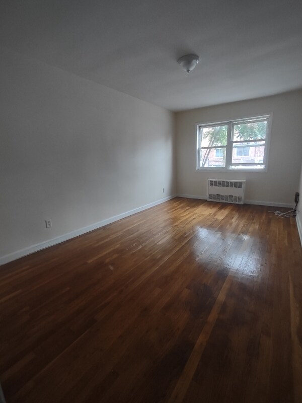 Building Photo - 964 East 100th Street