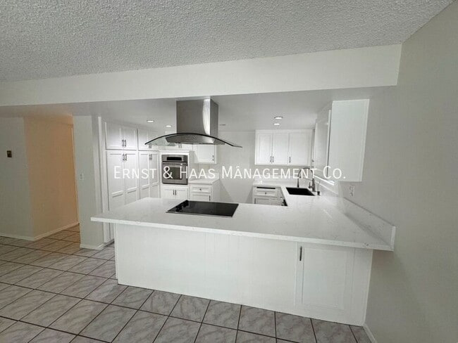 Building Photo - 242 1/2 Belmont Ave.-