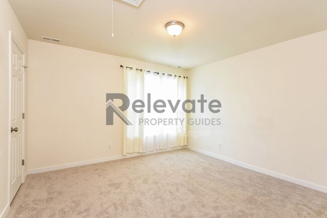 Building Photo - 2913 Bayfront Way