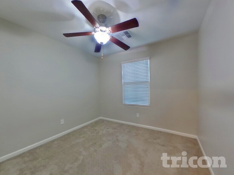 Building Photo - 12586 W Steed Ridge