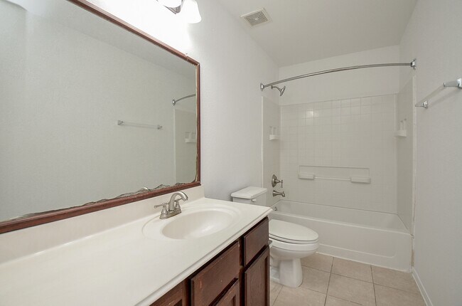 Building Photo - 21723 Britton Hill Way