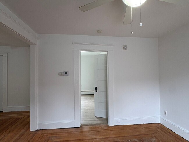 Building Photo - 48 Gridley St