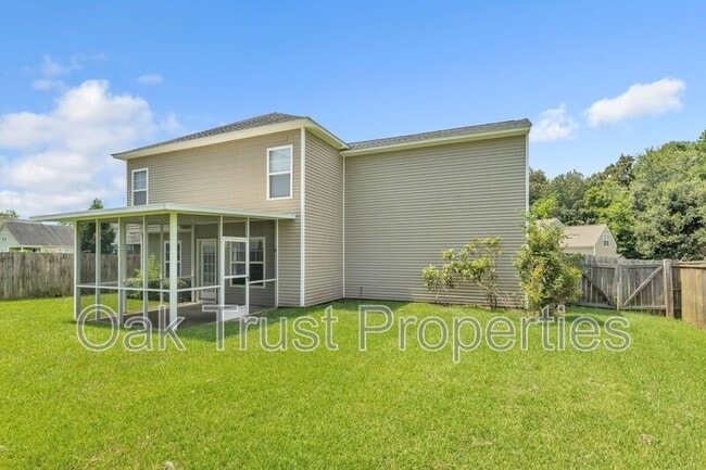 Building Photo - 438 Green Park Ln
