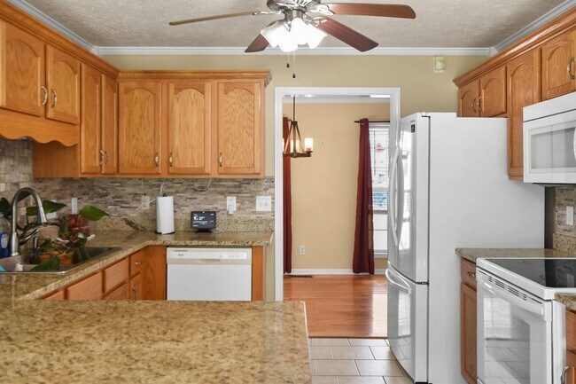Building Photo - 3464 Heatherwood Trce