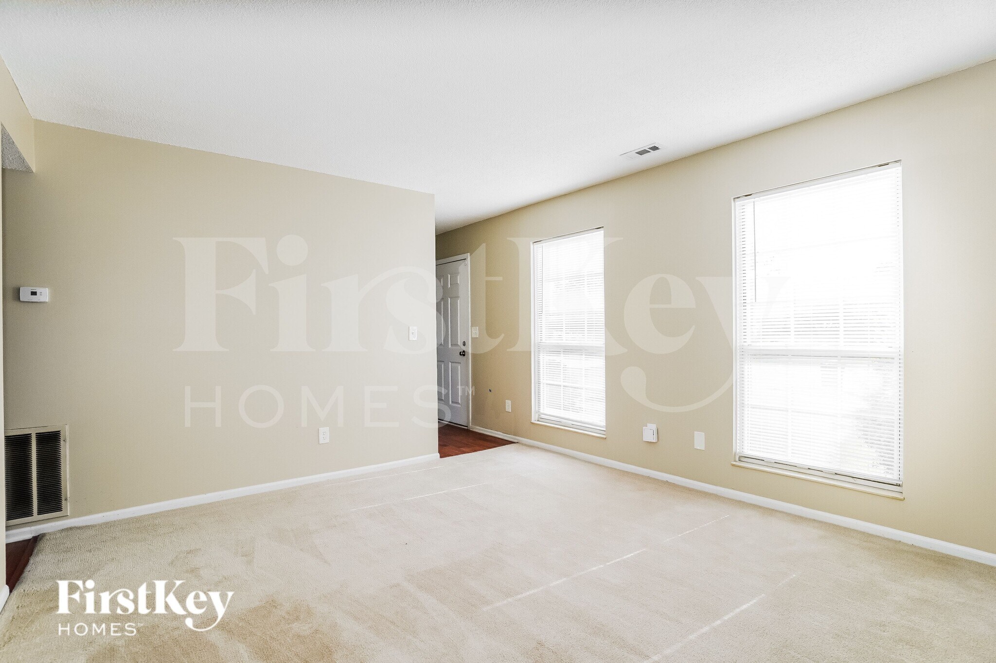 Building Photo - 6266 Glencairn Cir