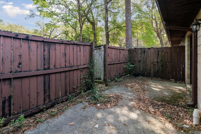 Building Photo - 511 SW 69th St