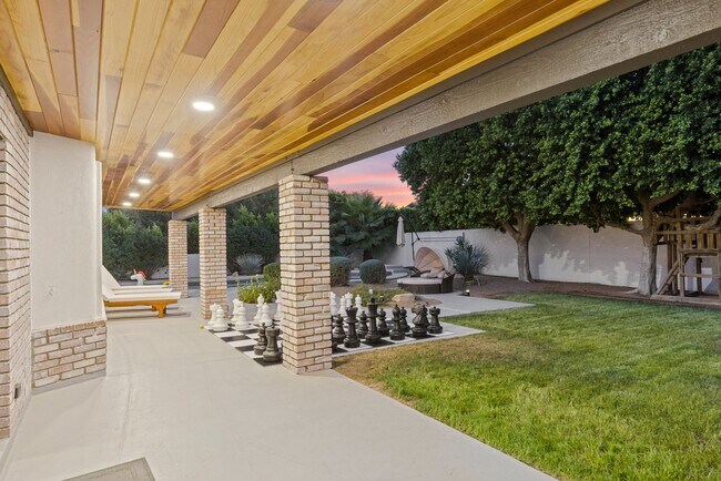 Building Photo - 5112 N 35th St