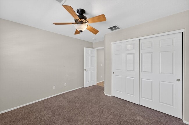 Building Photo - Spacious Gilbert Corner Lot Rental with 4 Bedrooms, Vaulted Ceilings & Private Backyard Retreat