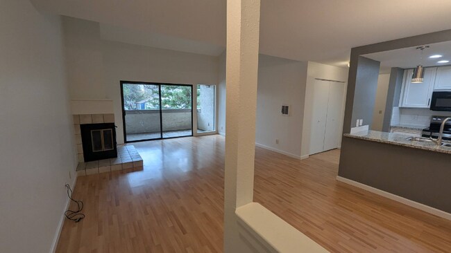 Building Photo - 39993 Fremont Blvd