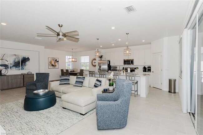 Building Photo - 5728 Oakmont Ct