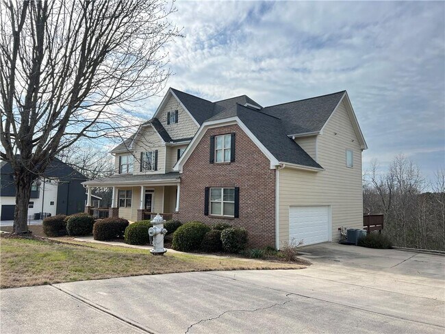 Building Photo - 9655 Durand Rd