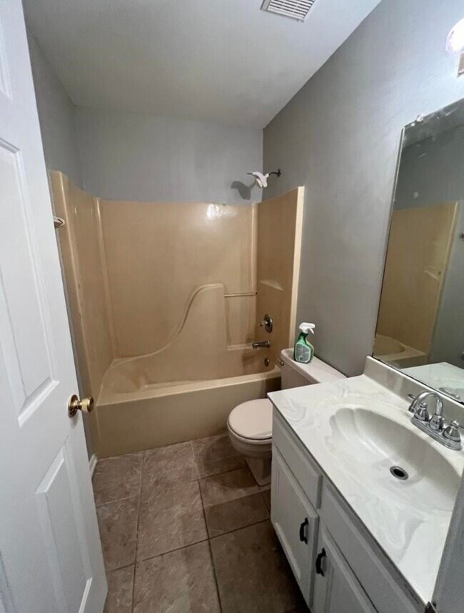 Building Photo - 1530 Beaver Trail Dr