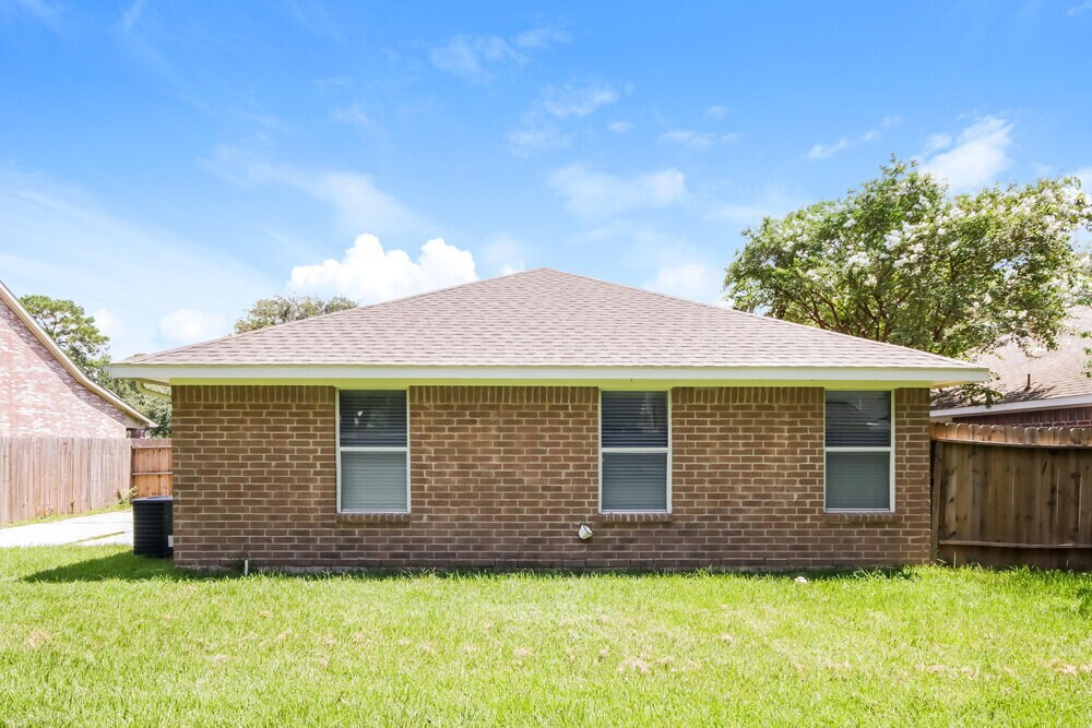 Building Photo - 26126 Cypresswood Dr