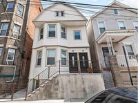 Building Photo - 84 Neptune Ave