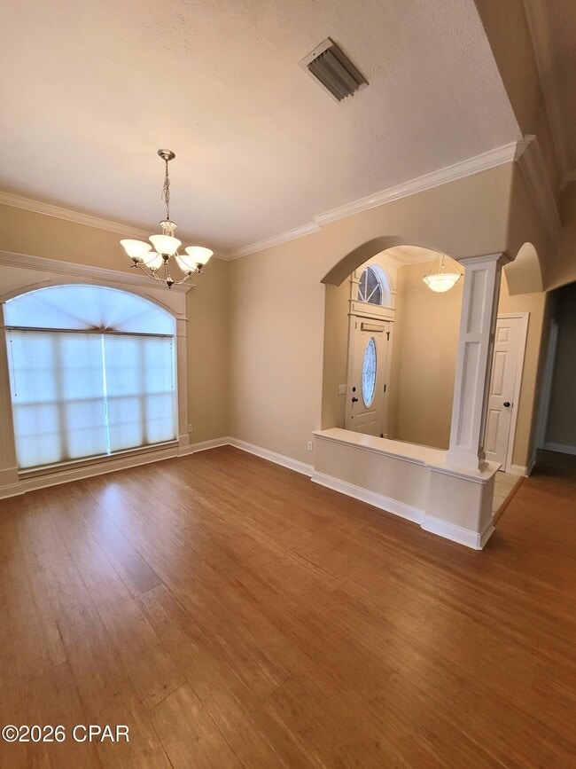 Building Photo - 103 Parkview Xing