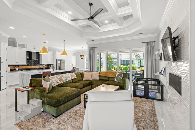 Building Photo - 5960 Bolsena Pl