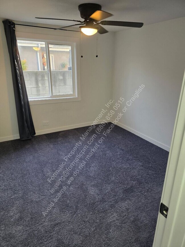 Building Photo - 120 E Century Blvd