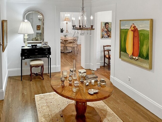 Building Photo - 333 Commonwealth Ave