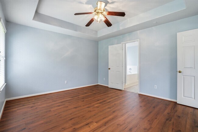 Building Photo - 326 Wild Bird Dr