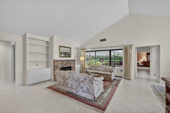 Building Photo - 17001 Freshwind Cir