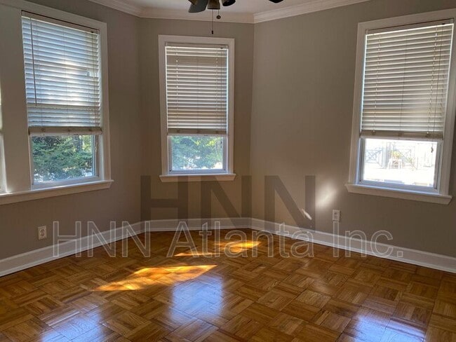 Building Photo - 872 Briarcliff Rd