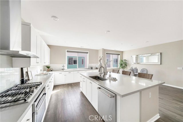 Building Photo - 203 Bowery