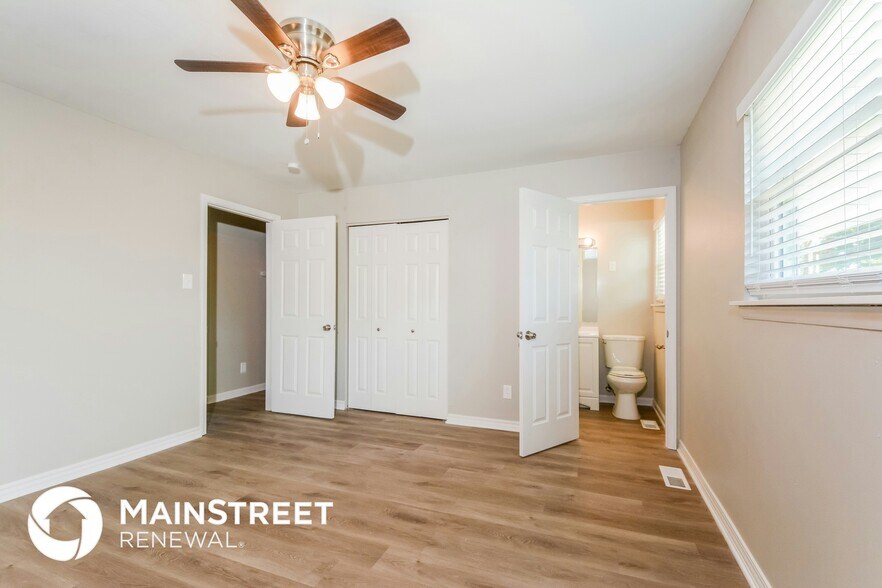 Building Photo - 1 Darby Ln