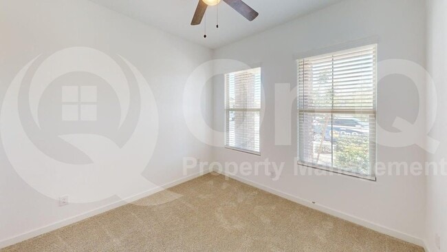Building Photo - 17108 W Fallen Leaf Ln