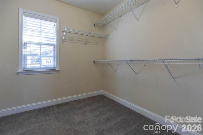 Building Photo - 123 Colville Rd