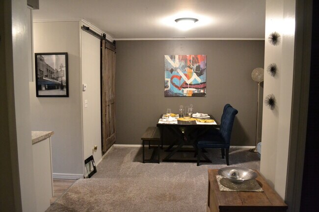 Building Photo - 8914 Trotter Lane # A