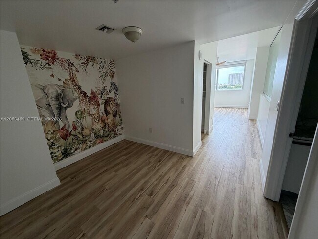 Building Photo - 3000 NE 188th St