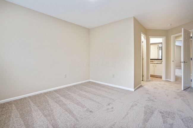 Building Photo - 5004 Stratford Pine Ln