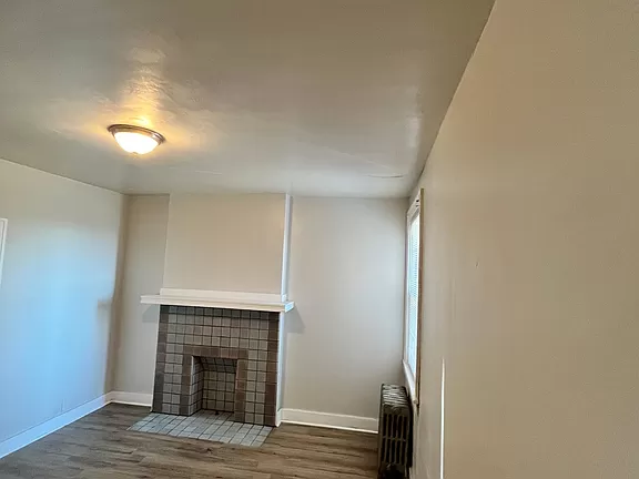 Building Photo - 2116 Bedford Ave