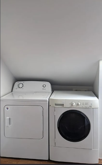 Building Photo - 2642 N Lincoln Ave