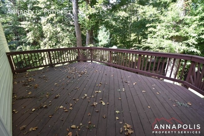 Building Photo - 2808 Traxler Ct
