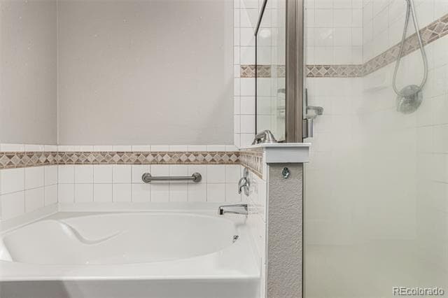 Building Photo - 13456 Via Varra