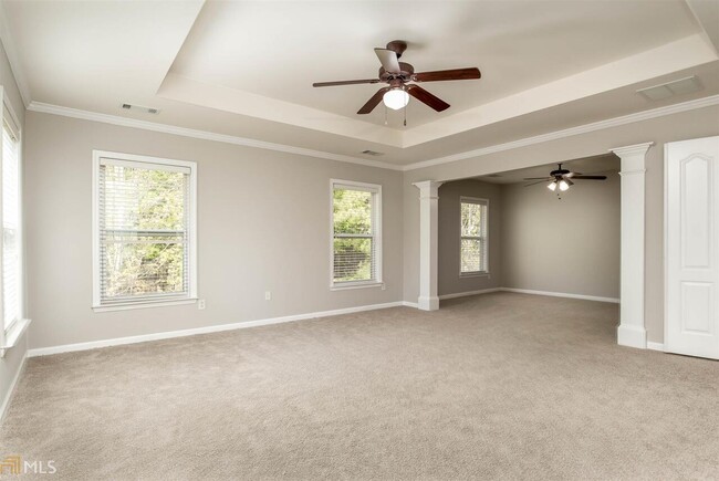 Building Photo - 2421 Langstan Ct