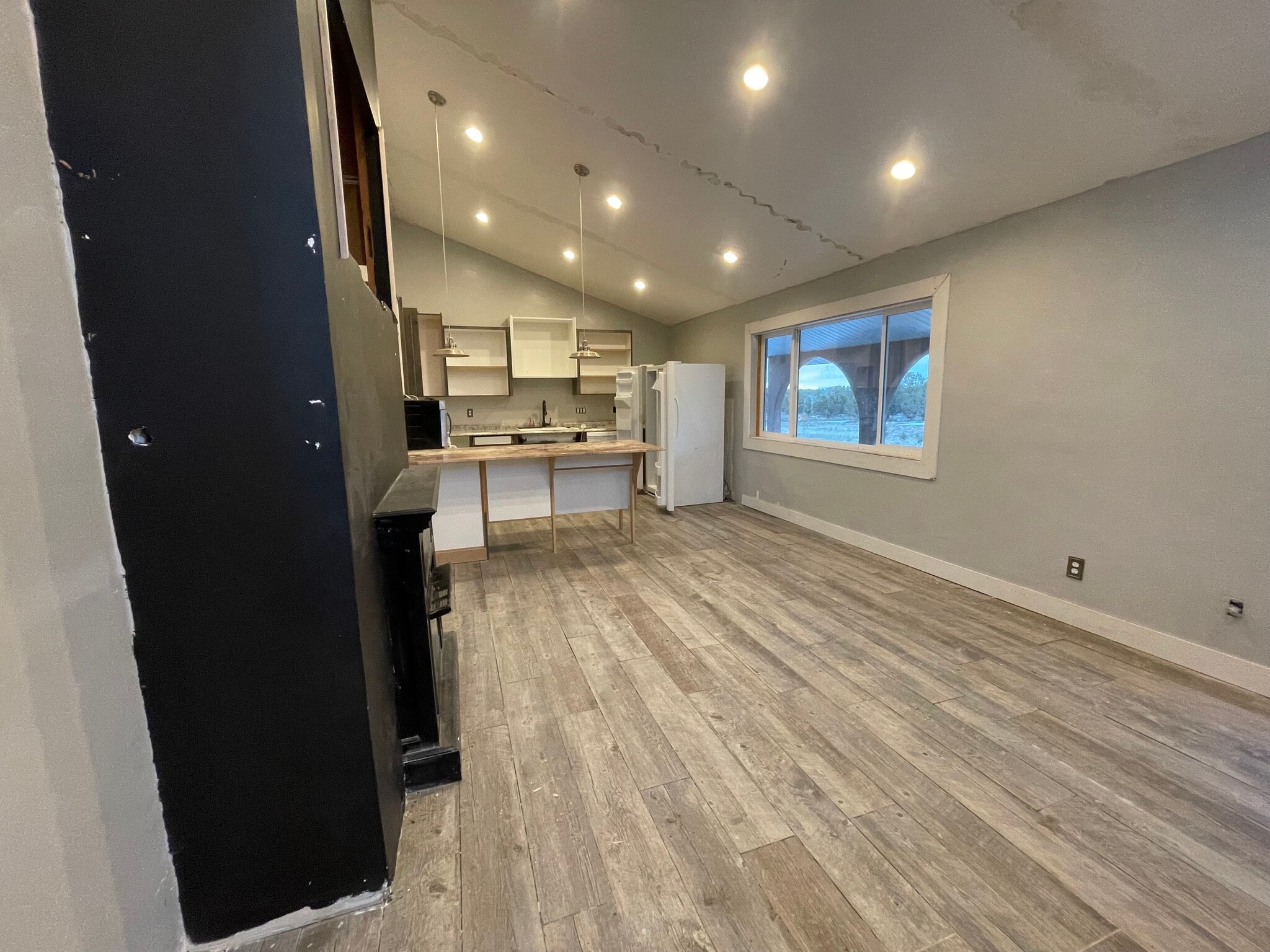 Building Photo - 2130 S 9500 W