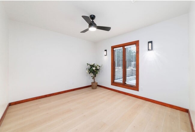 Building Photo - 11411 Ash Creek Dr