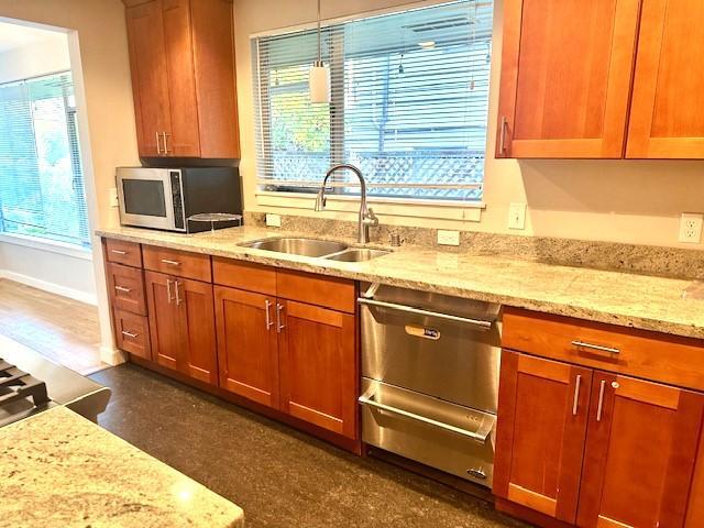 Building Photo - 3 bedroom in Seattle WA 98125