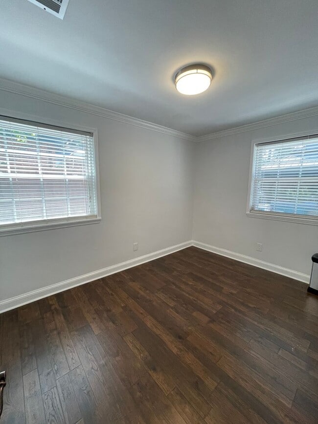 Building Photo - Remodeled 4/2 by Cascades Park